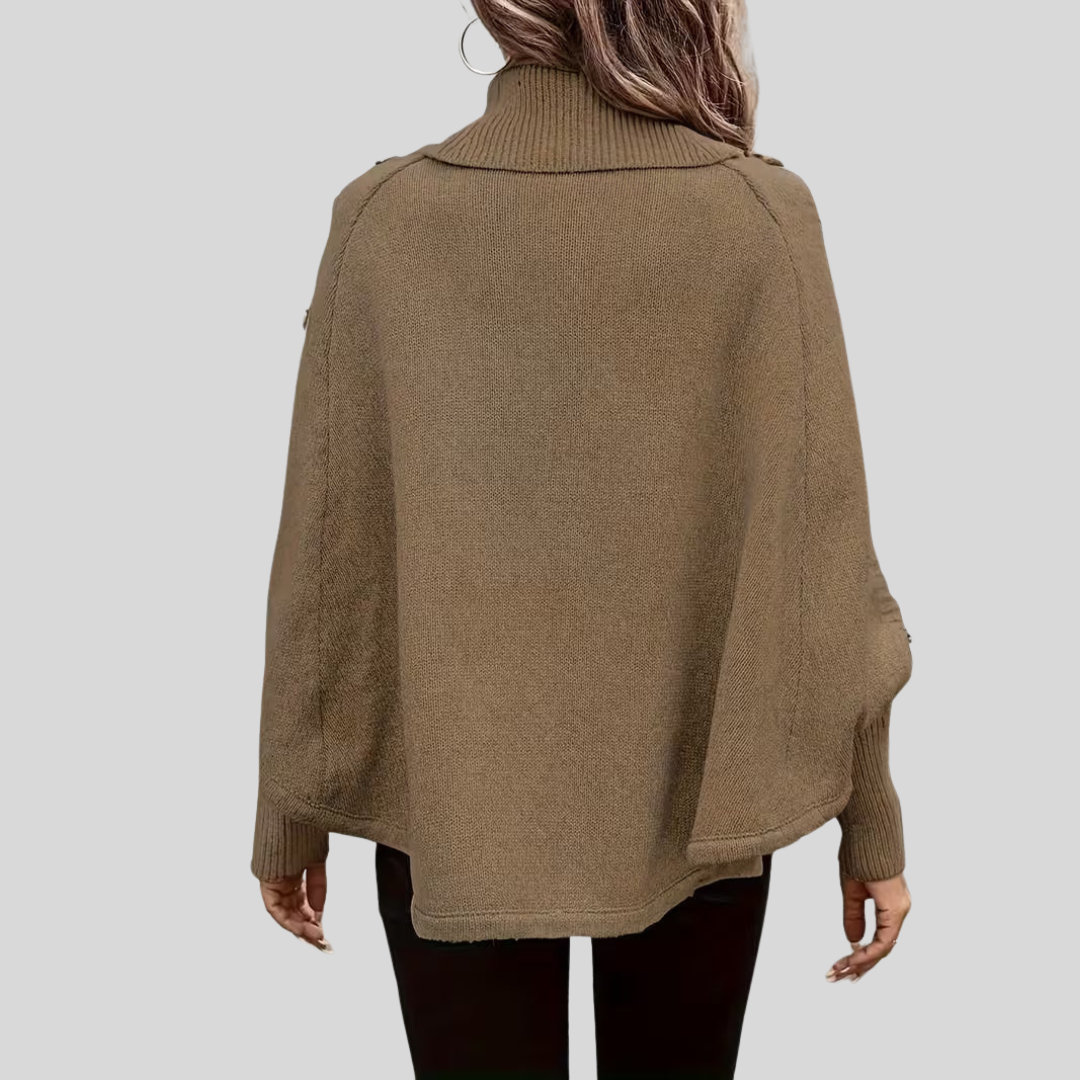 Poncho de Cuello Vuelto con Trenzas