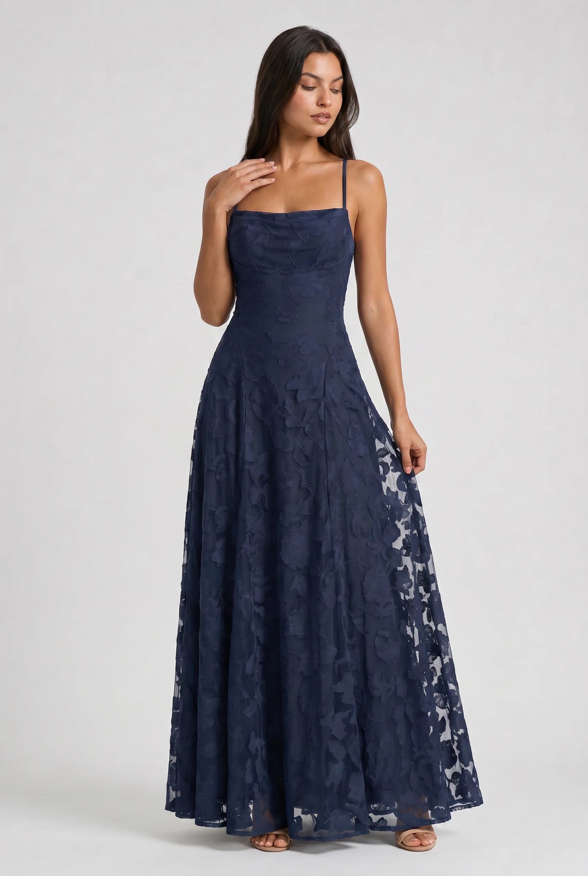 Louise | Vestido Maxi de Encaje Floral