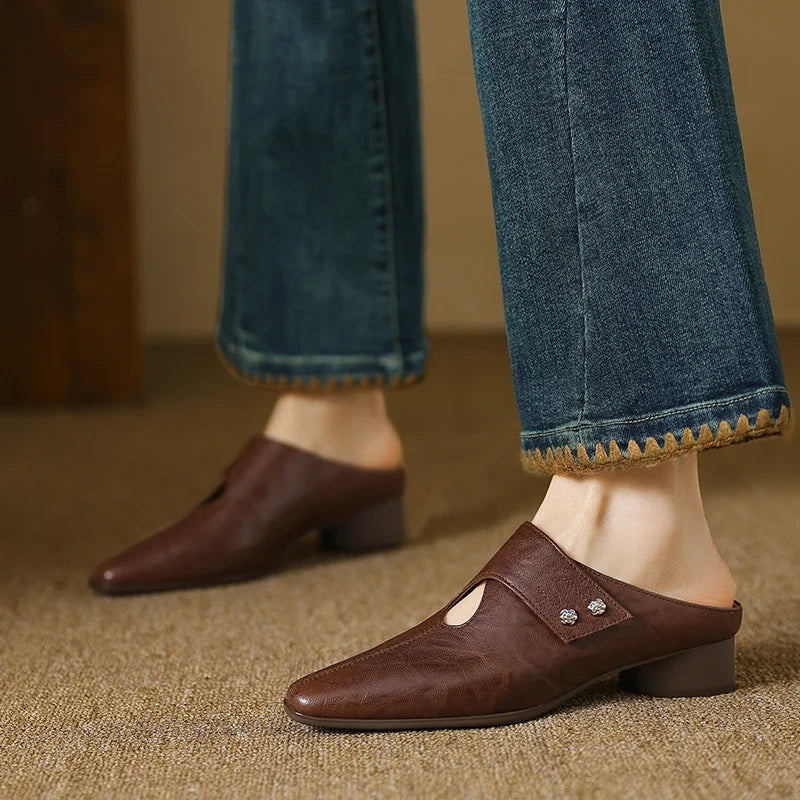 Olga | Mules de piel auténtica con tacón de bloque